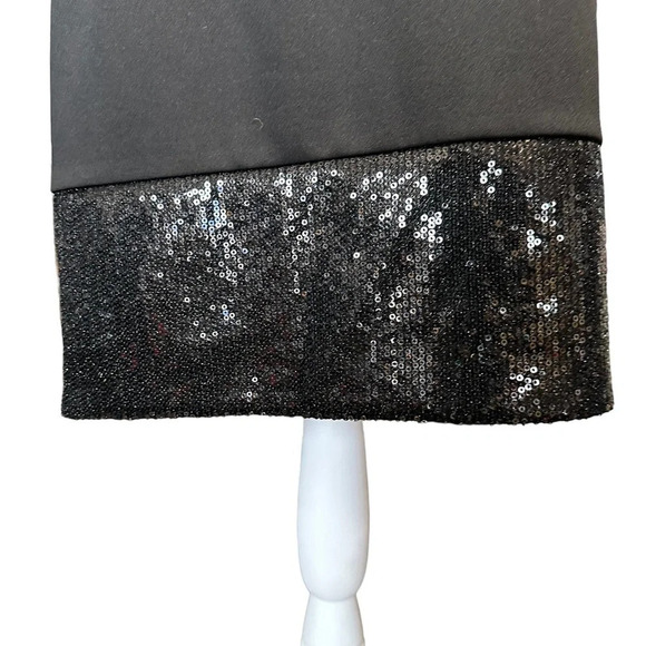 VINCE CAMUTO Sleeveless Sequin Hem modest Dress Size 10 Black Stretchy Lined - Picture 2 of 6